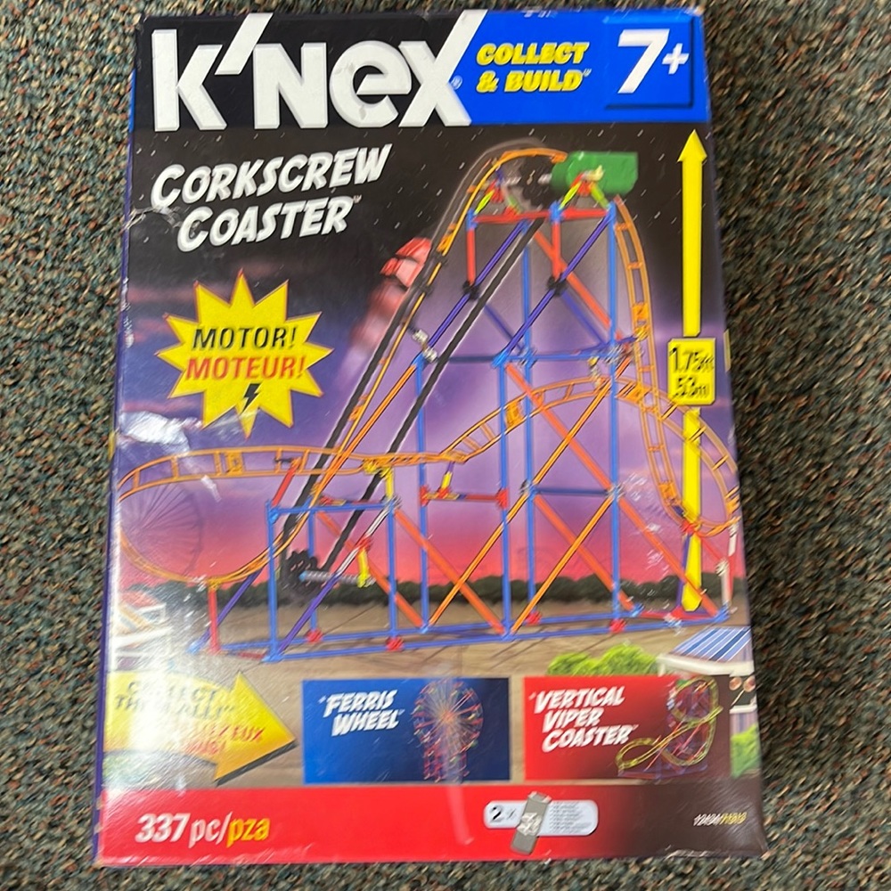 K’Nex. Collect and build toy. Toy is new box has a little wear and tear
